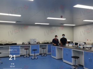 Vollautomatische IV-Lösungsanlage mit Online-Wiege- und Abweisungssystem - Product Image 3