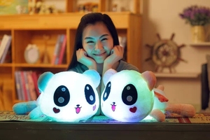 Jouet en peluche panda écologique avec broderie personnalisée, veilleuse LED avec <span class=keywords><strong>musique</strong></span> pour cadeau de la Saint-Valentin - Animal en peluche anti-stress - Product Image 4