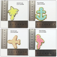 Serviette à paillettes dorées pour avion, flamant rose, palmier, patchs en chenille, appliques personnalisées, logo de créateur, patchs en chenille à repasser