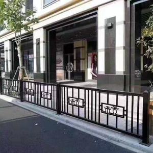 Barriera di Protezione Stradale per Pedoni, Recinzione per Isolamento Stradale Municipale, Produttore di Sistemi di Sicurezza per il Traffico - Product Image 2