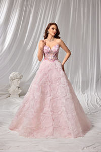 Sharon Said SH109 Elegantes Rosa A-Linien-Abendkleid mit 3D-Blumen, Trägerloses Perlenbesetztes Damen-Partykleid, Nicht Vorrätig - Product Image 3