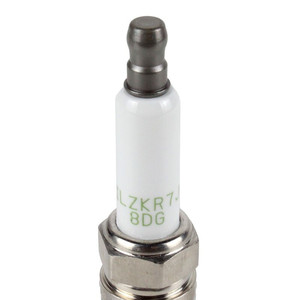 NGK 92749 Bujía de iridio láser ILZKR7B8DG, bujía de encendido automotriz premium para reemplazo de motor de automóvil, paquete de 4 - Product Image 2