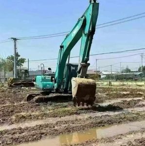 Excavadoras Usadas de 20 Toneladas Kobelco Sk200-6, Excavadora Sk 200, Equipo Pesado de Movimiento de Tierras, Sk200-3 Sk200lc - Product Image 3