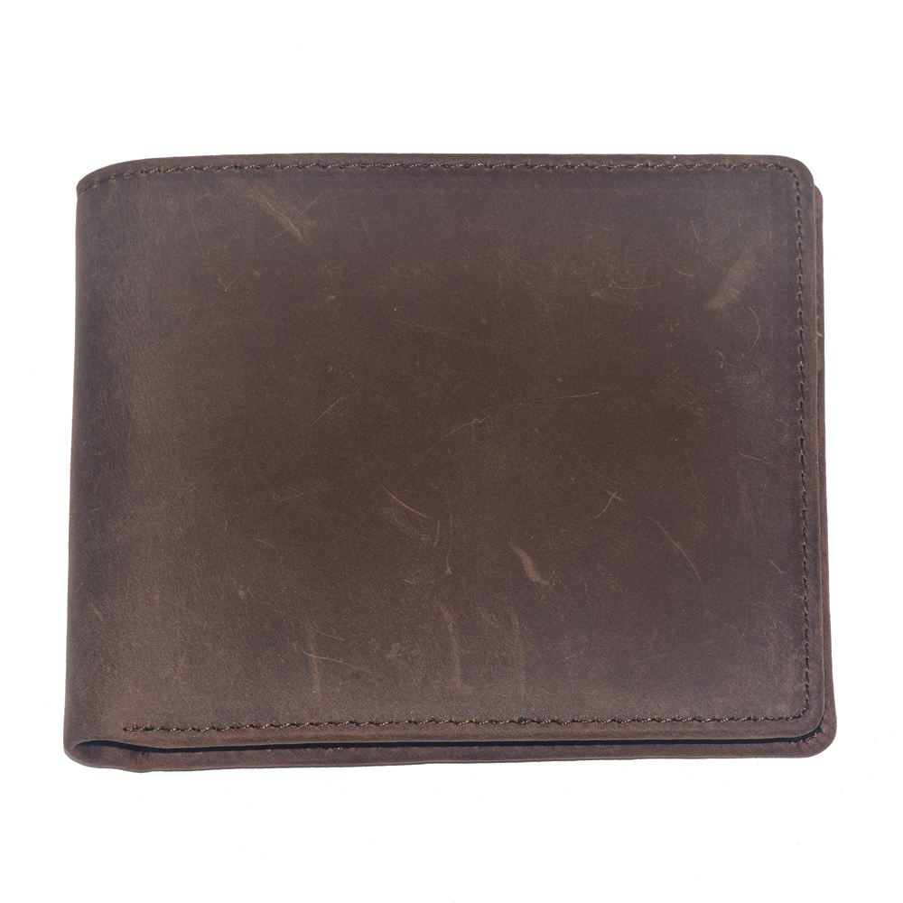 สีน้ำตาลเข้ม