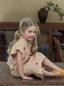 <span class=keywords><strong>Nouvelle</strong></span> <span class=keywords><strong>collection</strong></span> printemps-été, ensemble de vêtements décontractés pour filles coréennes, gilet sans manches, jupe, deux pièces, tricot ajouré pour enfants - Product Image 5