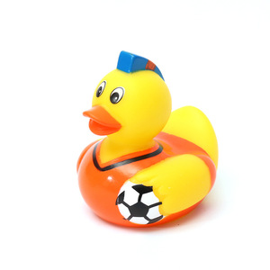 Juguetes divertidos de pato de goma amarillo al por mayor, juguetes de baño a granel Unisex para niños, juguetes de baño flotantes con sonido de ducha y natación BBT043 - Product Image 2