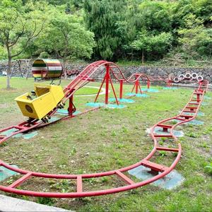 Mini-roller-coaster familial à propulsion vélo, roller-coaster à propulsion manuelle pour papa, à vendre - Product Image 5