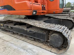 Well-Equipped <b>Used</b> Doosan DX220-7 Excavator Durable & Powerful with Excellent Performance Best Value - Product Image 4