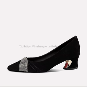 Escarpins noirs pour femmes avec bout orné de strass, talon bloc bas, chaussures de bureau confortables pour le travail et les occasions formelles, taille 35-40 - Product Image 5