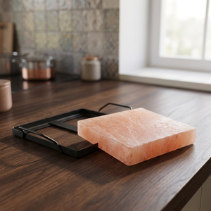 Vente en gros de plaques de sel de l'Himalaya raffiné faites à la main, de qualité supérieure, pour la cuisson et la présentation des aliments, avec un design sculpté, emballées dans une boîte - Product Image 1