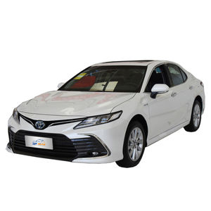 Usine en gros chine Toyoto Camry voiture 5 places 4 portes voiture à essence Camry 2.0G 2.5Q édition phare voitures à essence - Product Image 1