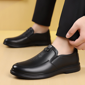 Mocasines de Cuero Genuino para Hombre, Punta Redonda, Sin Cordones, Suela Suave, Cómodos, Casuales de Negocios, para Todas las Temporadas - Product Image 1