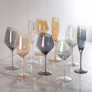 Logotipo personalizable soplado a mano cristal único largo sin tallo copa de vino elegante estilo de lujo para uso en interiores y exteriores diseño de <span class=keywords><strong>pulgar</strong></span> - Product Image 2