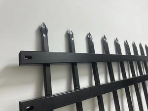 Piquete de metal galvanizado <span class=keywords><strong>Corten</strong></span> negro impermeable con recubrimiento en polvo <span class=keywords><strong>Precio</strong></span> de cercado de <span class=keywords><strong>acero</strong></span> tubular <span class=keywords><strong>Valla</strong></span> de <span class=keywords><strong>acero</strong></span> tubular - Product Image 4