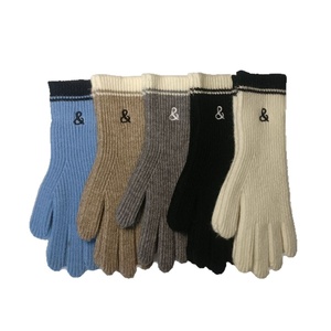 Guanti antivento caldi lavorati a maglia con maglia in cotone lavorato a maglia con macchina per maglieria in <span class=keywords><strong>Aite</strong></span> ricamata - Product Image 1