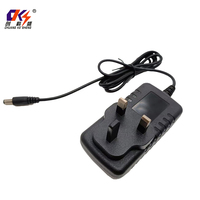 Adaptateur d'alimentation 12V2A 24W AC-DC avec prise UK, matériau PC ABS, garantie de 3 ans, pilotes LED, prises de voyage
