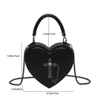 Sac à bandoulière rigide en forme de cœur gothique pour femme, sac à main style punk, sac à main pour femme pour fête d'Halloween et streetwear