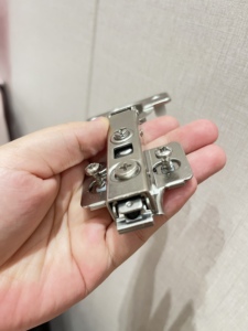 Tornillos preensamblados con espiga y tornillos europeos, <span class=keywords><strong>bisagras</strong></span> de gabinete de cierre suave de fácil instalación con espiga - Product Image 6