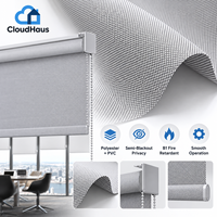 Stores à enroulement manuels en tissu polyester PVC semi-occultant pour la confidentialité, fonctionnement fluide, OEM ODM pour le bureau, la vente en gros et l'approvisionnement commercial