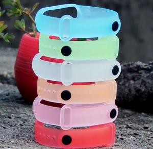 Nuovo cinturino in Silicone di ricambio colorato per Xiaomi 8 3 <span class=keywords><strong>4</strong></span> NFC accessori <span class=keywords><strong>Smart</strong></span> Clear Mi <span class=keywords><strong>Band</strong></span> 5 6 TPU cinturino orologio - Product Image 4