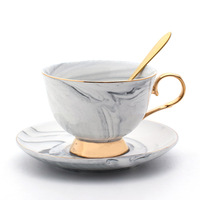 Ensemble tasse et soucoupe en céramique marbrée avec poignée dorée, écologique, moderne et luxueux, 200 ml, idéal pour les cadeaux