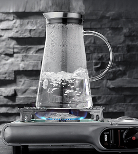 <span class=keywords><strong>Carafe</strong></span> en verre borosilicate de 2 L de conception européenne, fabriquée à la main, avec couvercle en acier inoxydable, sans <span class=keywords><strong>plomb</strong></span>, résistante à la chaleur, écologique et portable - Product Image 3