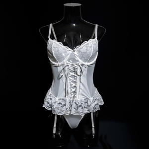 Ruiyi Sexy Wit Bruids Lingerie Babydoll Kant Tweedelig Sexy Ondergoed Dames Lingerie Set - Product Image 4