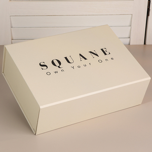 Caja de Cartón Rígido Plegable con Solapa Magnética, Embalaje Reciclable para Ropa y Prendas de Vestir para Boutiques, MOQ Bajo, DDP - Product Image 1