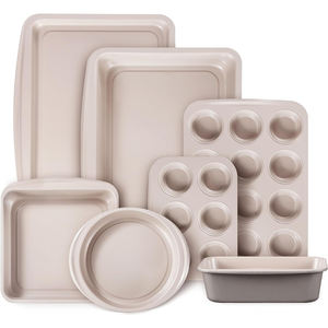 Set di 9 Stampi per Torte Impilabili in Acciaio al Carbonio Antiaderente - Lavabili in Lavastoviglie ed Ecologici - Product Image 1