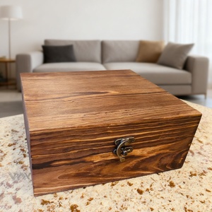 Ensemble de carafe à <span class=keywords><strong>whisky</strong></span> en verre de luxe de haute qualité avec 4 pierres, boîte en bois, comprend des glaçons, personnalisable pour l'<span class=keywords><strong>utilisation</strong></span> du vin - Product Image 4