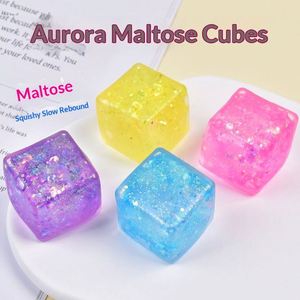 Juguete Antiestrés de Maltosa de 85 Grados, con Forma de Cubos de Hielo Pequeños, de Rebote Lento, Divertido, con Diseño de Aurora y Dibujos Animados Juveniles, en Caja, Venta al por Mayor - Product Image 3