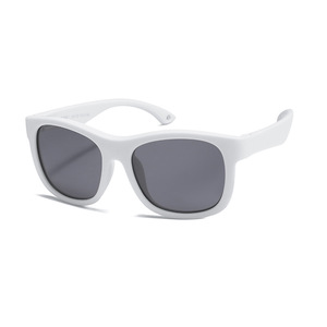 Gafas de sol <span class=keywords><strong>Babiators</strong></span> Navigators UV para mujer, lentes polarizadas duraderas, protección UV, perfectas para Papaya de 0 a 2 años - Product Image 5