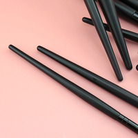 Ahyee – pinceau de fond de teint angulaire, meilleur pinceau de fond de teint abordable, pinceau correcteur de beauté angulaire