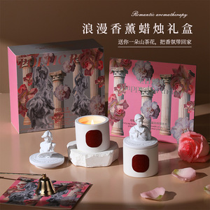 Candela Aromaterapica in Cera di Soia con Statuetta - Confezione Regalo Stile Instagram per Matrimoni, Compleanni e Regali di Laurea - Product Image 5