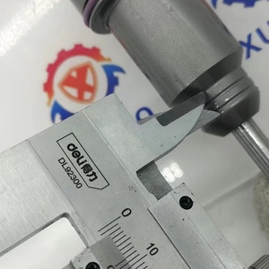 Injecteur Common Rail pour moteur diesel d'excavatrice EC330C, référence BEBE4G15001, 22340639, 21467241 - Product Image 3