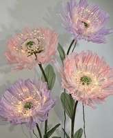 Fleurs géantes artificielles en organza personnalisables en gros avec support, à ouverture et fermeture électriques par LED, pour la décoration de scène de mariage
