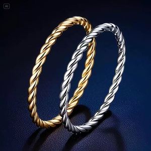 Anello Sottile di Lusso in Acciaio Inossidabile, Design Semplice e Intrecciato, Accessori all'Ingrosso - Product Image 1