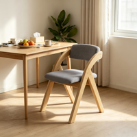 Chaises de salle à manger pliantes en bois massif de style nordique, directement du fabricant, revêtement en velours synthétique, design ergonomique durable pour la maison