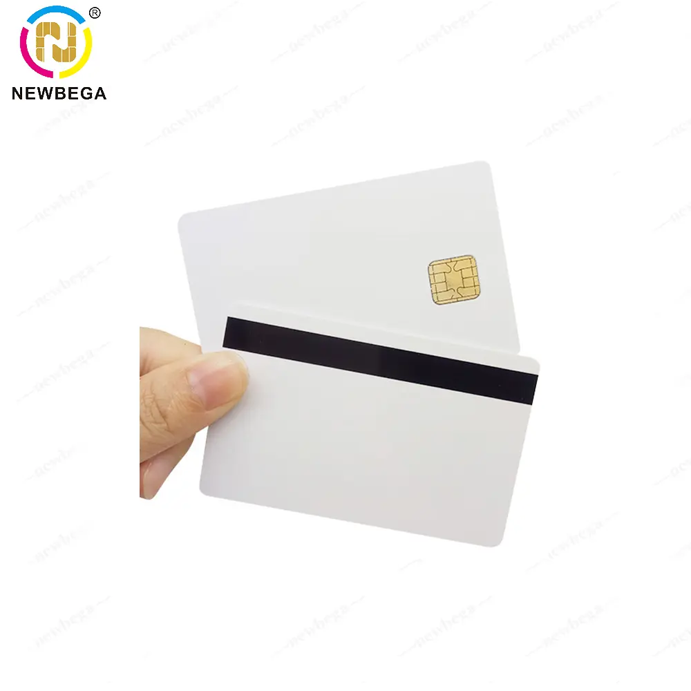 4442 RFIDチップカードと磁気ストライプHico 300oe 2750oePVCブランクIDカードの組み合わせ