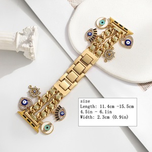 Bracelet en métal à la mode Bracelet de montre en cuir à double chaîne avec <span class=keywords><strong>pendentif</strong></span> pour <span class=keywords><strong>Apple</strong></span> <span class=keywords><strong>Watch</strong></span> 9 8 7 Compatible avec <span class=keywords><strong>Apple</strong></span> <span class=keywords><strong>Watch</strong></span> 41mm - Product Image 4