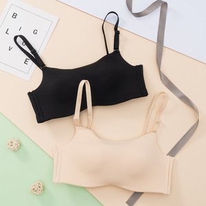 Ensemble soutien-gorge de sport et culotte sans couture, sans armatures, push-up, respirant, à couvrance totale pour femme - Product Image 4