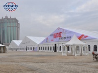 Tente de réception de luxe transparente COSCO pour 500 personnes, idéale pour mariages, dîners et stockage
