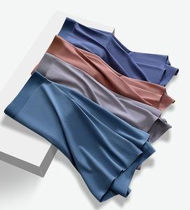 थोक मॉडल पुरुषों के अंडरवियर बड़े रेशम एंटीबैक्टीरियल क्रॉच सांस लेने योग्य और पुरुषों के लिए फ्लैट कॉर्नर अंडरवियर बॉक्सर - Product Image 4