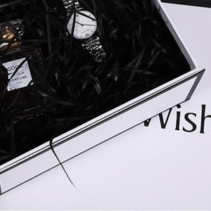 Boîte cadeau en papier pour vêtements, boîte cadeau en papier pour expédition, boîte cadeau en papier ondulé avec impression personnalisée - Product Image 6