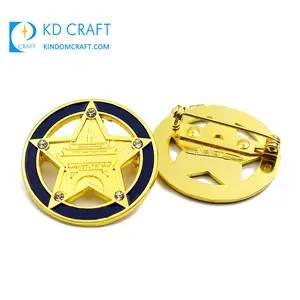 Custom metal zinc alloy star shaped gold plated 3d logo engraved enamel personalized badge with rhinestone