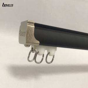 2025 nuevos diseños de riel de cortina de Metal de aleación de aluminio montado en el techo con <span class=keywords><strong>PVC</strong></span> silencioso - Product Image 6