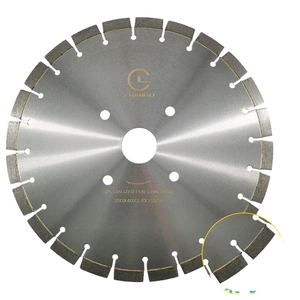 Disco Diamantato Industriale CHANGLI da 14 Pollici per Calcestruzzo, Saldato ad Alta Frequenza, a Forma di U, 350mm, Segmentato Turbo per Taglio - Product Image 4