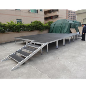 Plateforme de scène portable en aluminium et bois pour concerts et événements, certifiée CE, montage facile, utilisation en extérieur - Product Image 1