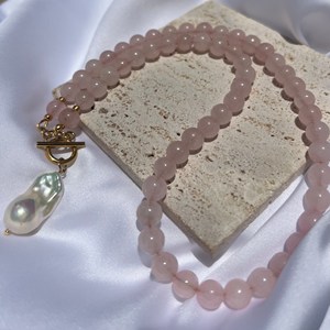 Kalung manik-manik Quartz mawar perhiasan batu permata pernyataan buatan tangan dengan liontin mutiara barok asli - Product Image 5