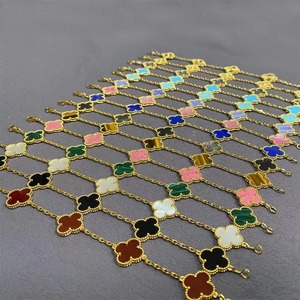 High-quality Classic Double-sided Lucky Grass Bracelet, Stainless Steel Plated with 18K Gold. Factory Wholesale of Jewelry. - Product Image 5